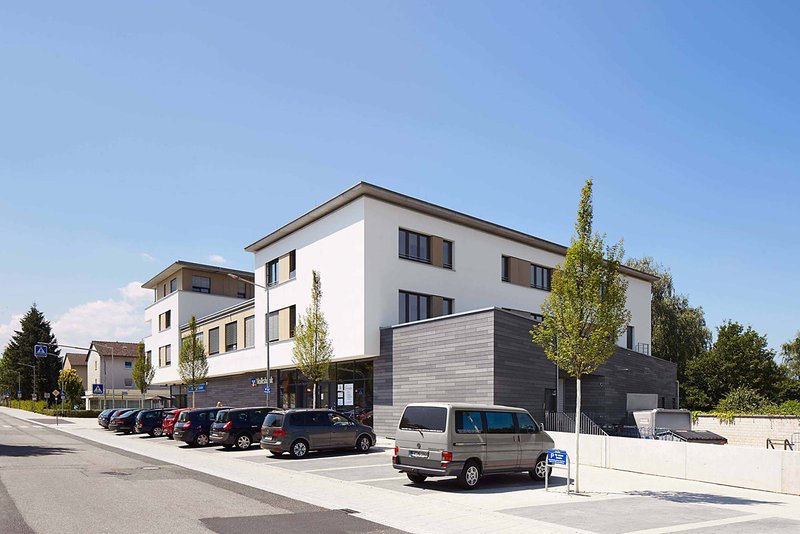 wohn- und geschÃ¤ftshaus
kirchzartener straÃŸe / weilerstraÃŸe


architektur:
melder & binkert
freie architekten
baslerstrasse 11
79100 freiburg im breisgau
www.melder-binkert.de