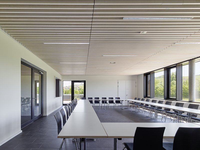 DEU, Winnenden, Feuerwache, Drei Architekten , Fertigstellung: 2016, DIGITAL 100 MB 8 Bit. - ©Zooey Braun; Veroeffentlichung nur gegen Honorar, Urhebervermerk und Beleg / permission required for reproduction, mention of copyright, complimentary copy, FUE