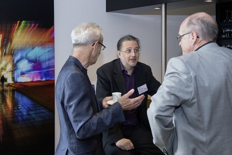 59 AKBW 14 06 05 0520 k1 web