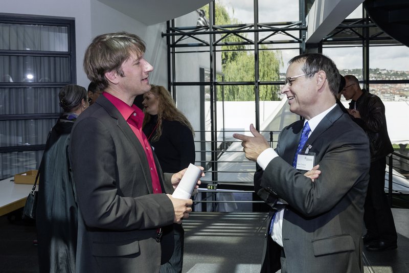 09 AKBW 14 06 05 0086 k1 web