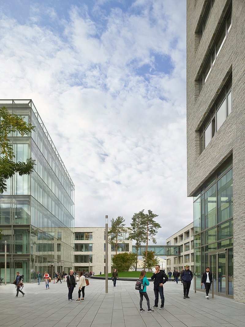 [©(c)Roland Halbe; Veroeffentlichung nur gegen Honorar, Urhebervermerk und Beleg / Copyrightpermission required for reproduction, Photocredit: Roland Halbe]