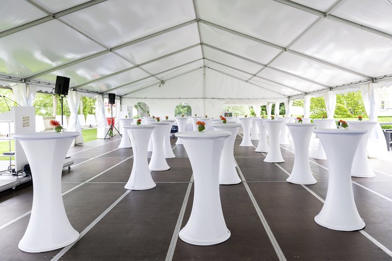 15 AKBW 14 06 05 0025 k1 web