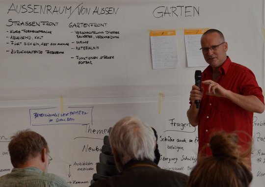 Bericht in zehn Bildern