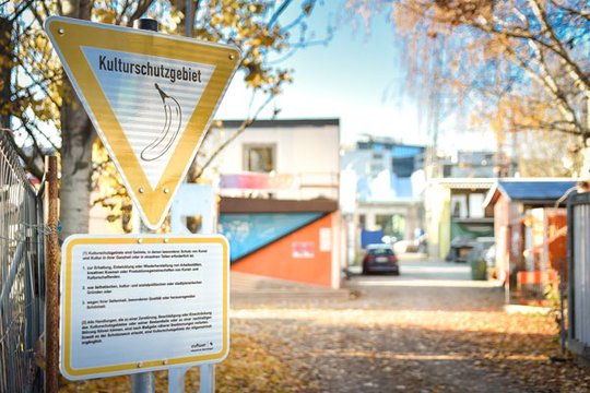 Fachexkursion ins Kulturschutzgebiet Wagenhalle/Container City