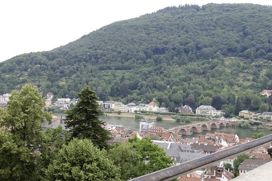 Die Zukunft der Erde bauen