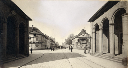 Das Karlstor - vom Stadteingang zum Forum Recht