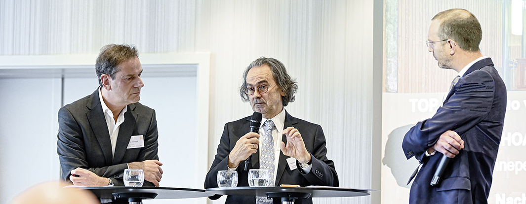 Dr. Volker Schnepel, Norbert Leuz und Dr. Eric Zimmermann im Gespräch | Foto: Felix Kästle