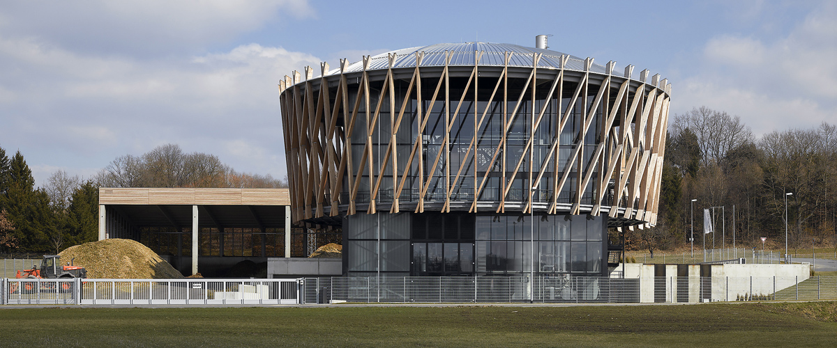 Biomasse-Kraftwerk-Schilling, Schwendi; Architekten: Matteo Thun & partners, Mailand (Entwurf), Ingenieurbüro Rudolf Baur, Wain (Ausführungsplanung); Foto: Jens Weber