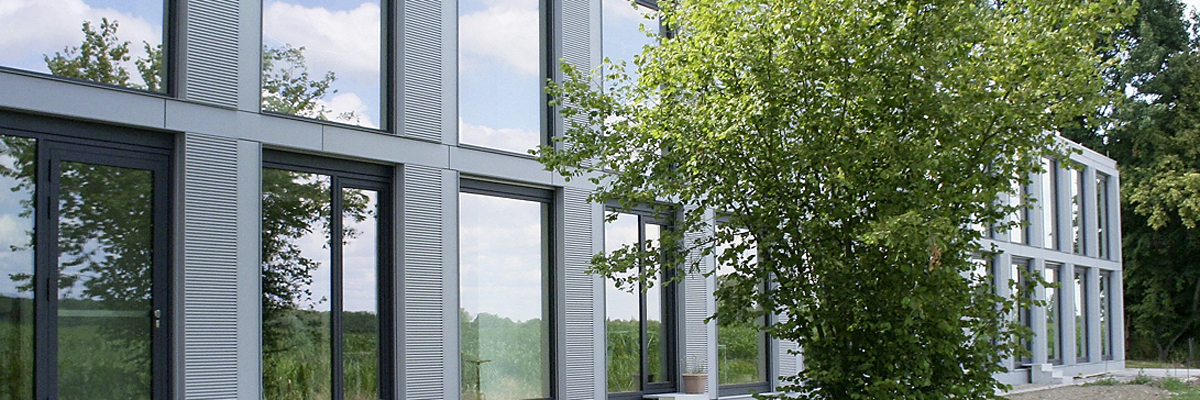 Auch bestehende Schulen sind als Nichtwohngebäude gegebenenfalls bei einer Sanierung von den neuen Pflichten nach dem Erneuerbare-Wärme-Gesetzes betroffen: Sanierung Astrid-Lindgren-Schule, Willstätt; Caruso Architekten,Hohberg-Hofweier