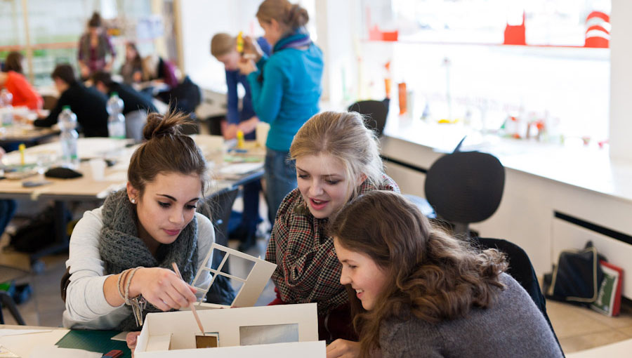Stadtmuseum Stuttgart / arge lola Stuttgart