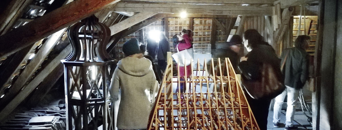 In Tuttlingen erforschte die Gruppe drei Stadthäuser. Foto: Christoph Geisel